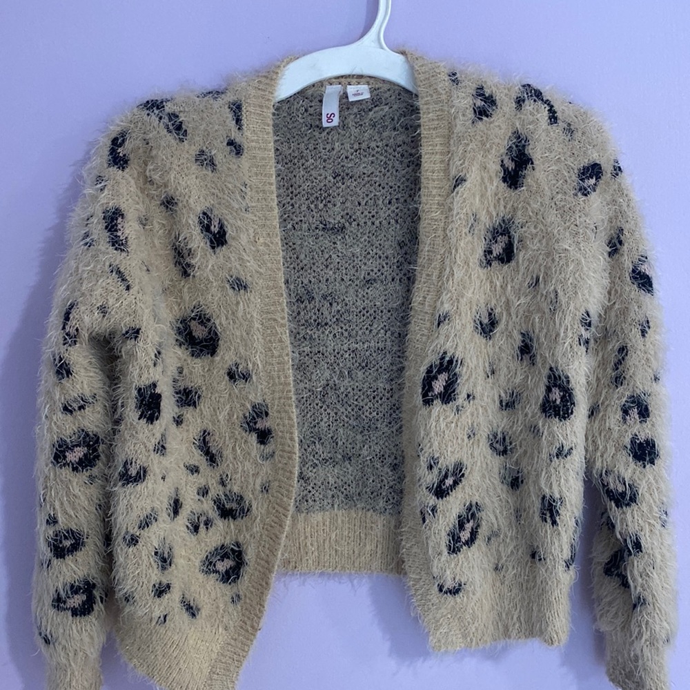 Size 7 So animal print sweater